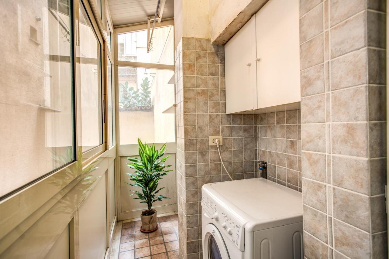 Fresh House Cavour Apartment Рим Екстериор снимка