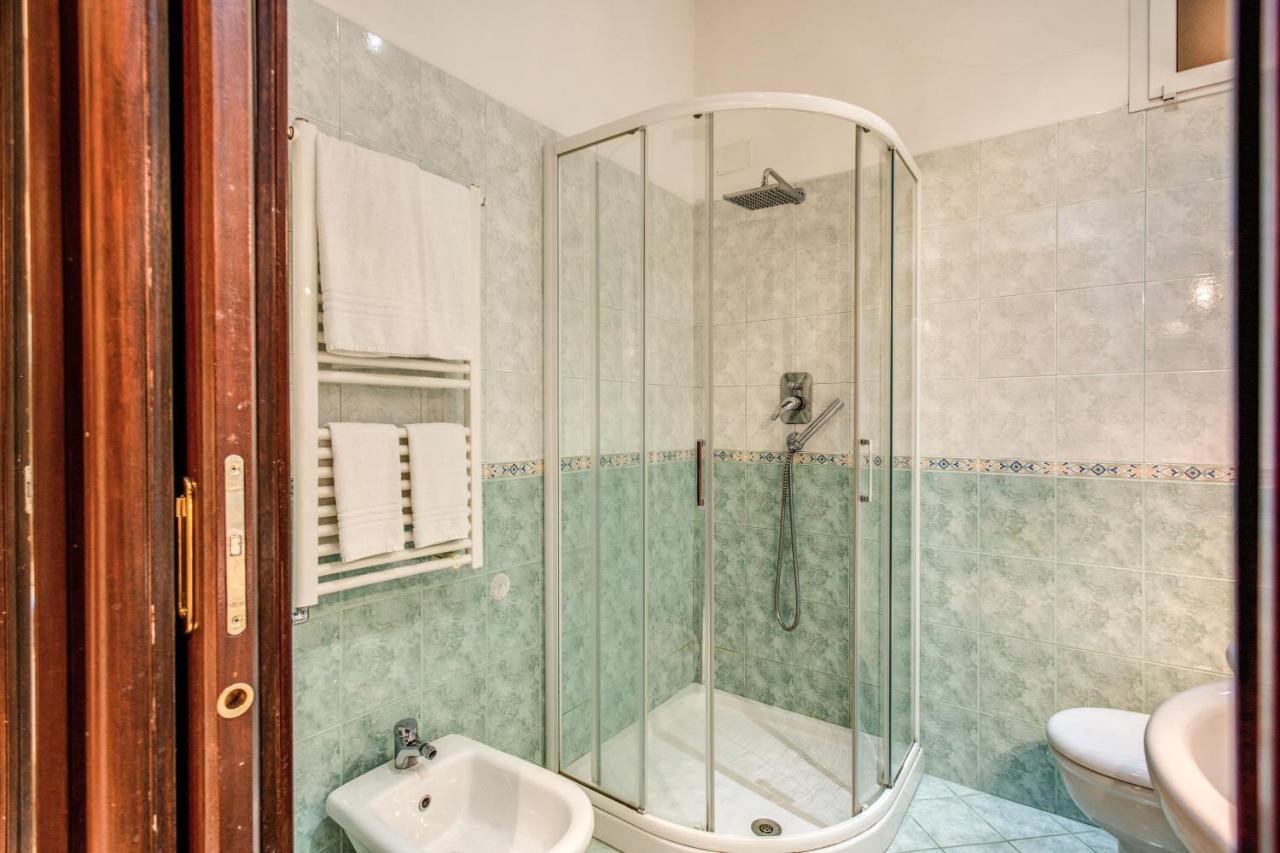 Fresh House Cavour Apartment Рим Екстериор снимка